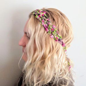 Crocheted Head Flower Lace Crown & Necklace